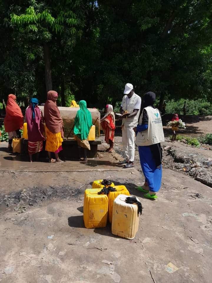 Medical staff lead an IYCF session for mothers